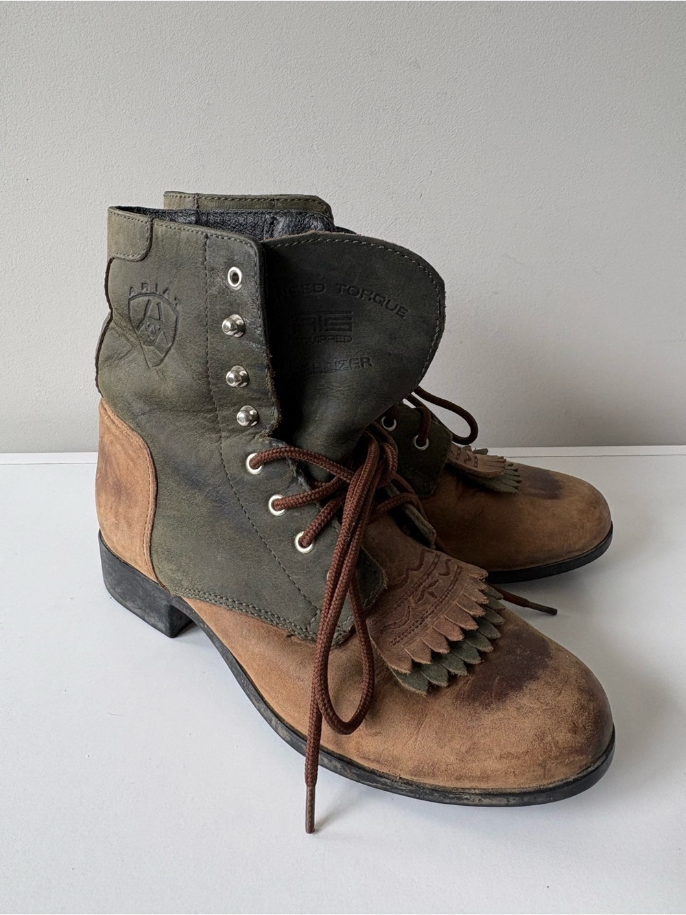 Ariat Women’s Leather Lace Up Boots Brown Green Fringe Kiltie Size 6.5 - Picture 4 of 12